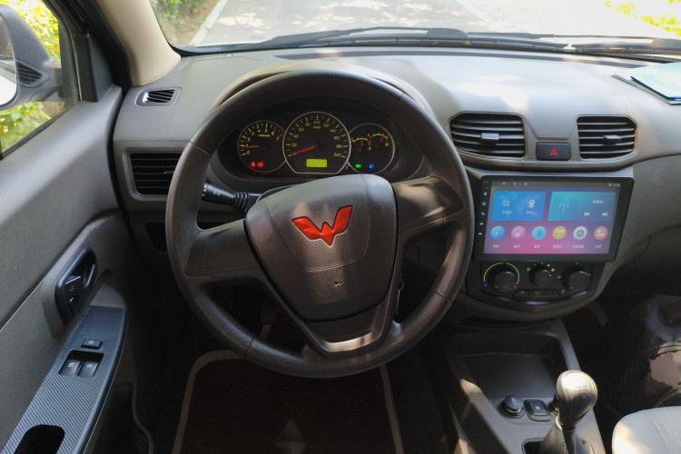 Used Wuling Hongguang 2020 1.2L S Base Model China VI LSI
