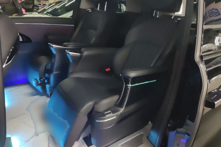 Used GAC Trumpchi M8 2024 Master Series 400T Ultimate Edition
