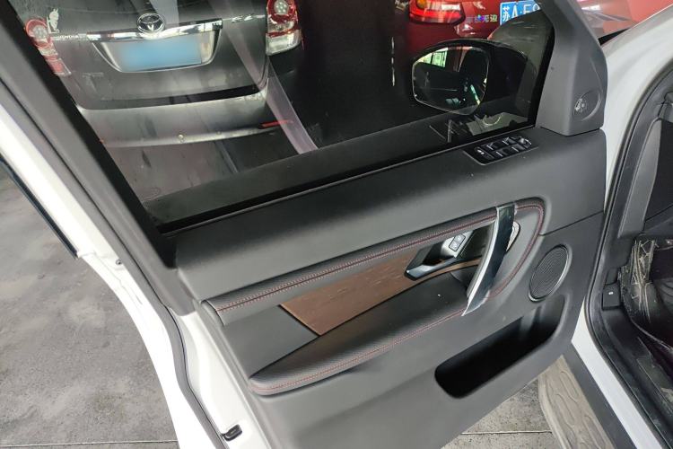 Used Land Rover Discovery Sport 2022 Revised Version 249 PS R-Dynamic S Performance Edition 5 Seats
