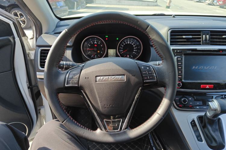 Used Haval M6 2018 Revised Version 1.5T DCT Two-Wheel Drive Elite Edition
