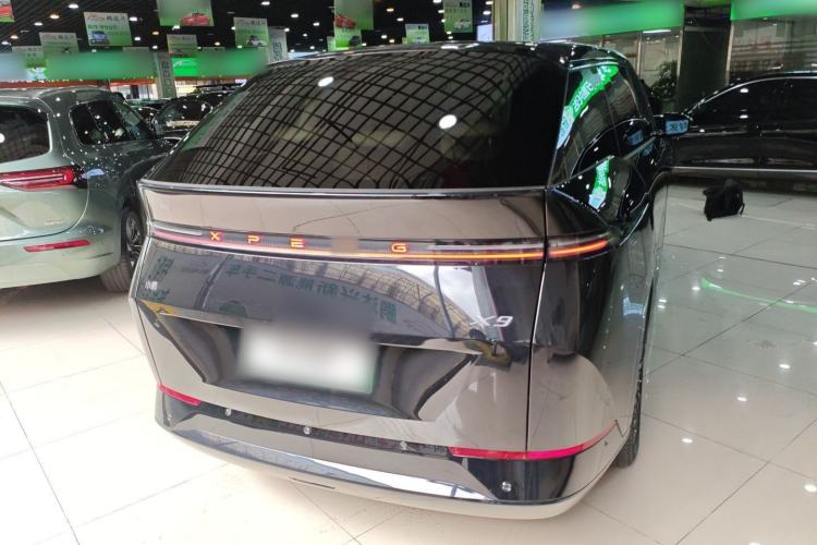 Used XPeng X9 2025 740 Ultra-Long Range Max
