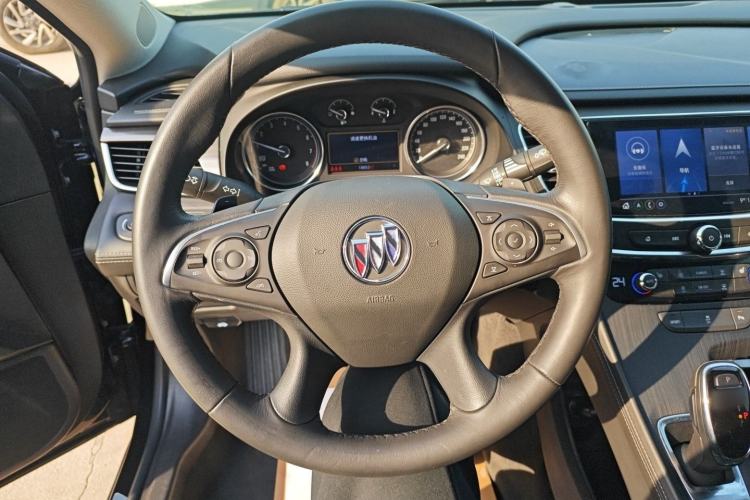 Used Buick LaCrosse 2022 652T Luxury Version
