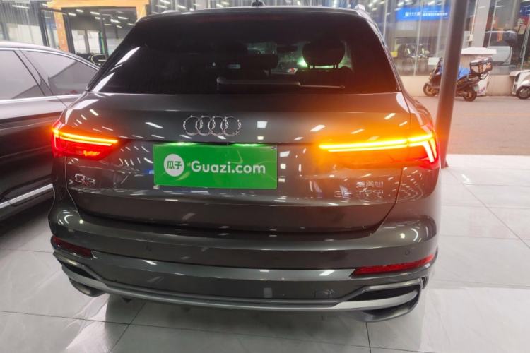 Used Audi Q3 2020 35 TFSI Fashion Dynamic Model
