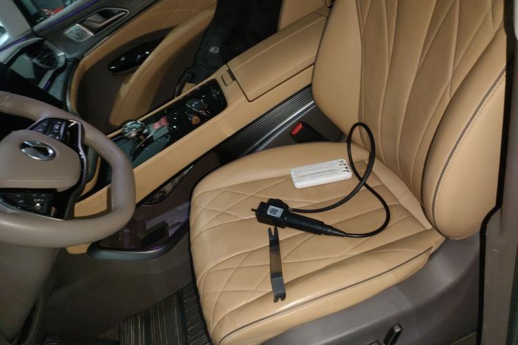 Used Denza D9 2022 DM-i 970 Four-Wheel Drive Flagship Model