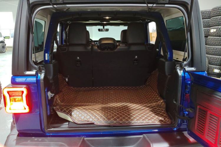 Used  Wrangler 2018 2.0T Sahara Four-Door Edition
