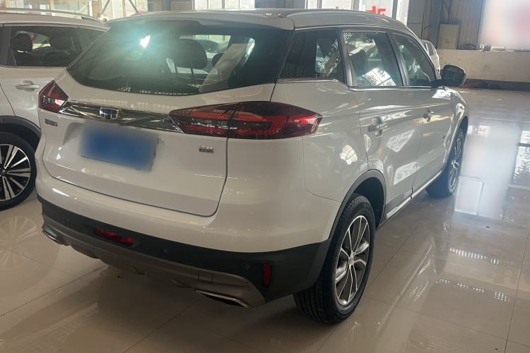 Used Geely Auto Emgrand X7 Sport 2018 1.8TD Automatic Two-Wheel Drive Smart Connect 4G Internet Edition
