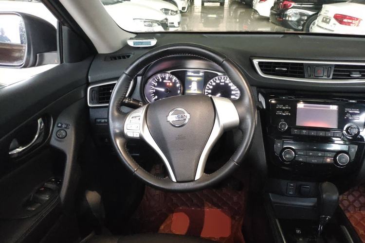 Used Nissan X-Trail 2014 2.0L CVT Comfort Edition 2WD
