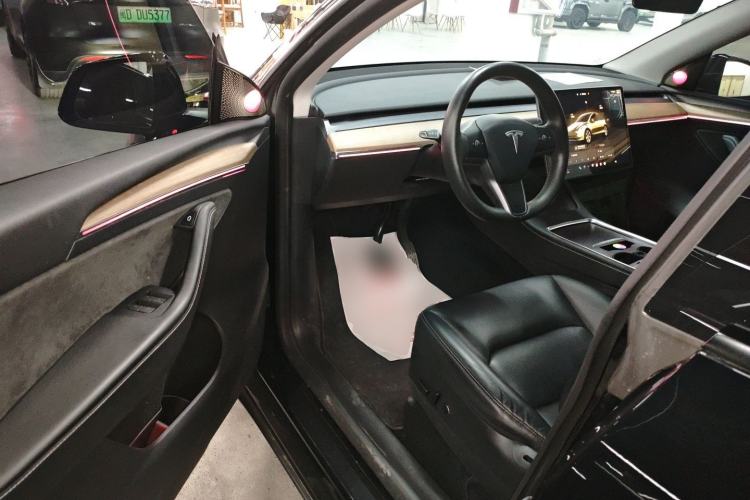 Used Tesla Model Y 2022 Rear-Wheel-Drive Version