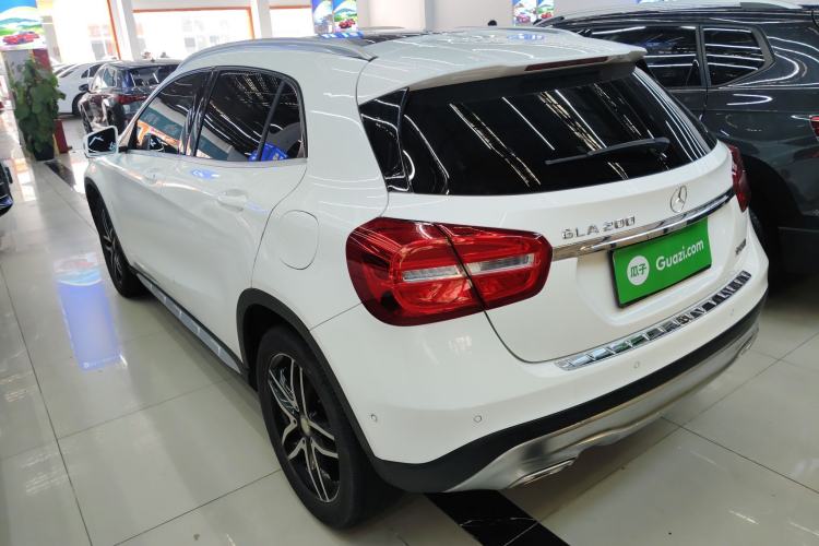 Used Mercedes-Benz GLA 2016 GLA 200 Fashion Model