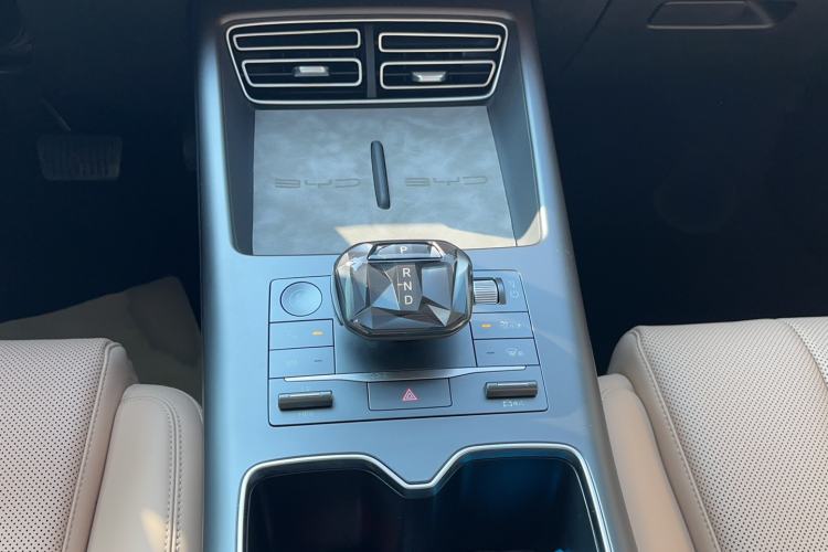 Used BYD Song Pro New Energy 2025 Second-Generation DM-i 115KM Excellence Version
