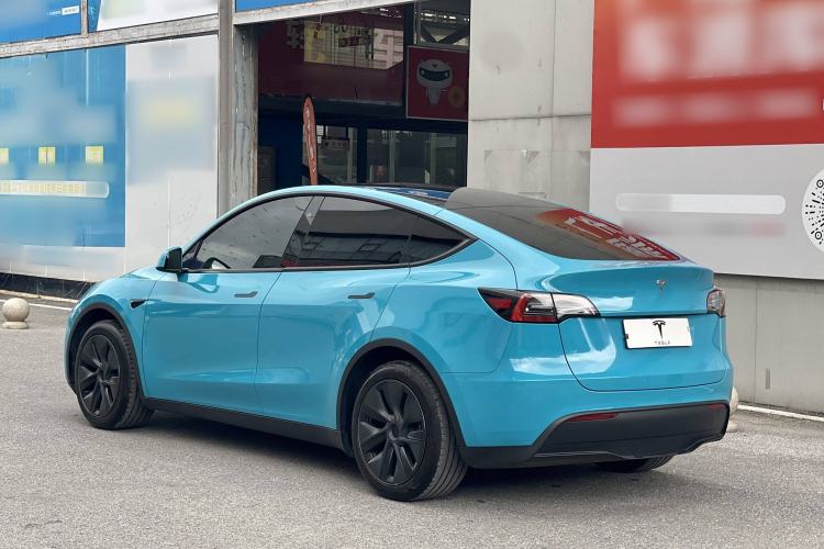 Used Tesla Model Y 2024 Rear-Wheel-Drive Version
