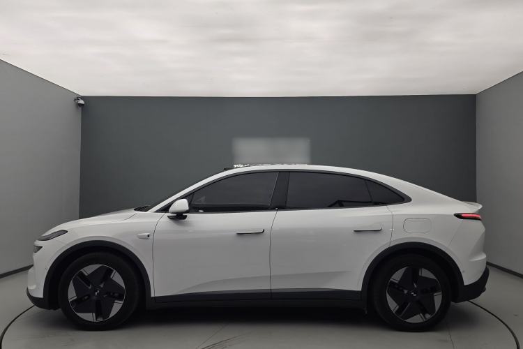 Used ONVO L60 2024 60 kWh Rear-Drive Version
