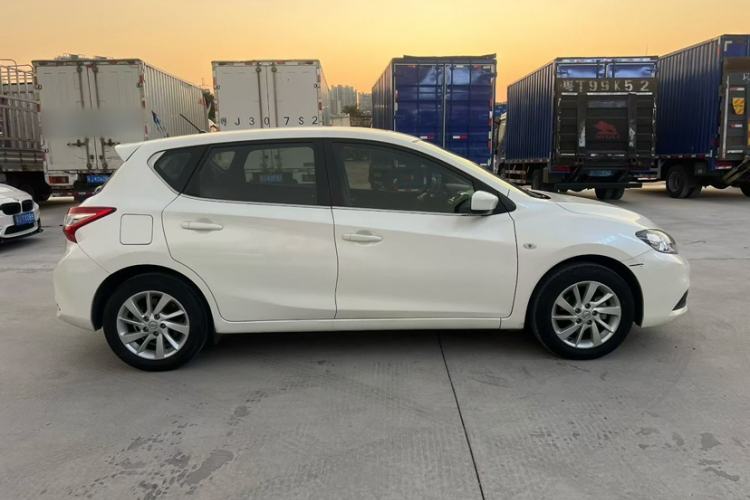 Used Nissan Tiida 2020 1.6L CVT Cool Edition