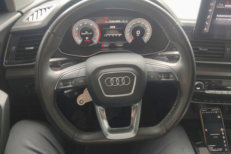 Used Audi Q5L 2022 40T Luxury Dynamic Model
