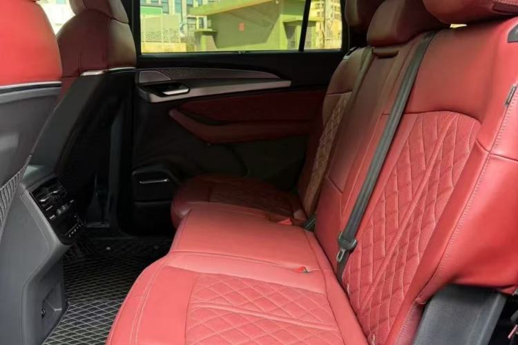 Used Audi Q6 2024 45 TFSI quattro Black Warrior Edition 7 Seats
