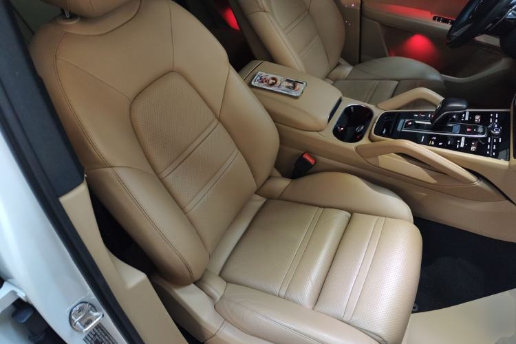 Used Porsche Cayenne 2018 Cayenne 3.0T