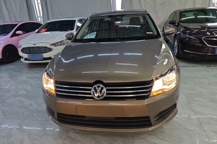 Used Volkswagen Bora 2014 1.6L Automatic Fashion Model