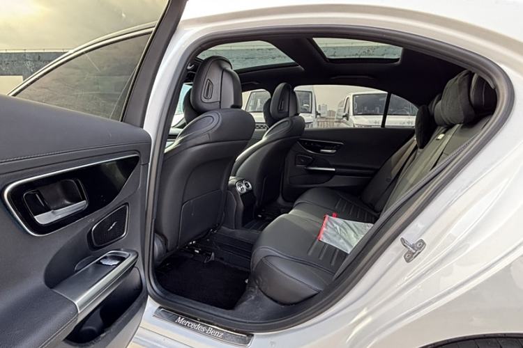 Used Mercedes-Benz C-Class 2024 Second Facelift C 260 L Sport Edition
