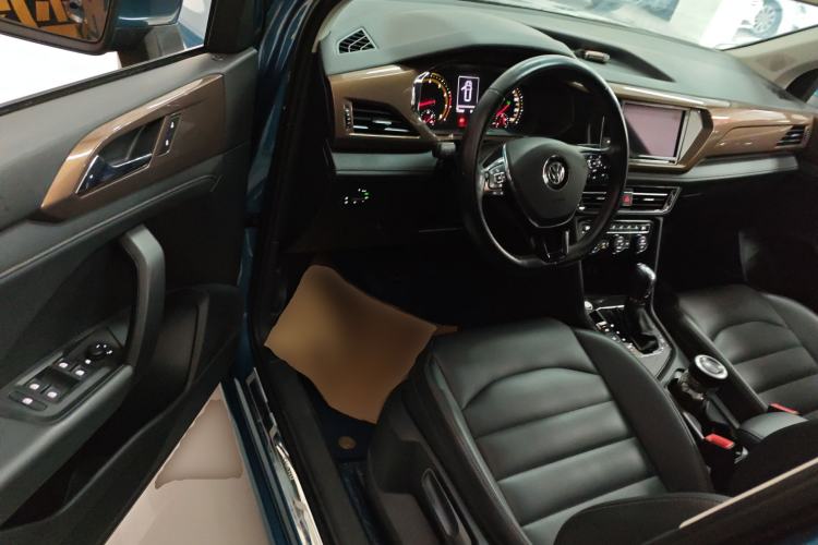 Used Volkswagen Tharu 2019 280TSI Two-Wheel Drive Luxury Version China VI Standard
