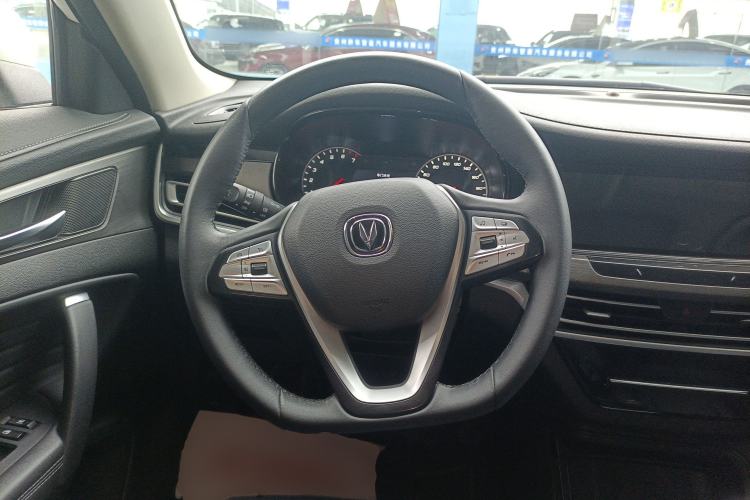 Used Changan CS35PLUS 2021 Honor Million Edition 1.6L Manual Luxury Model