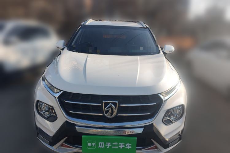 Used Baojun 510 2017 1.5L manual Comfort trim
