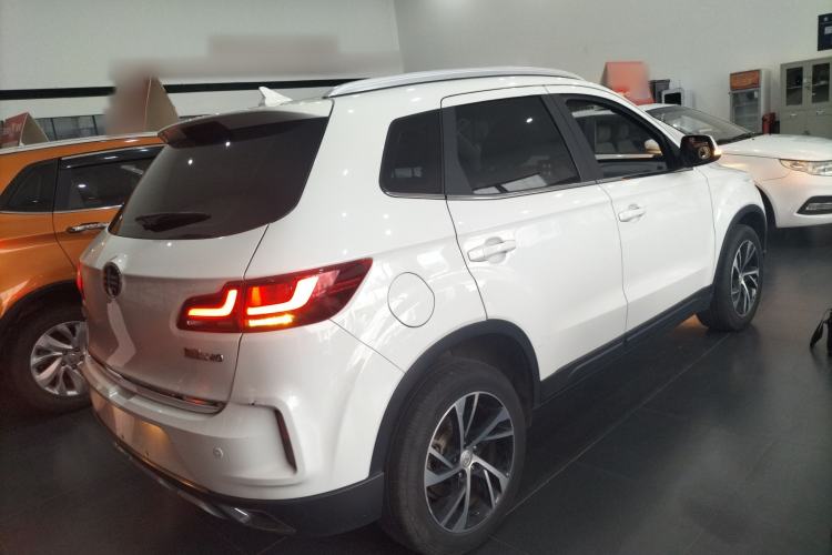 Used Bestune X40 2019 1.6L Automatic Luxury Edition China VI
