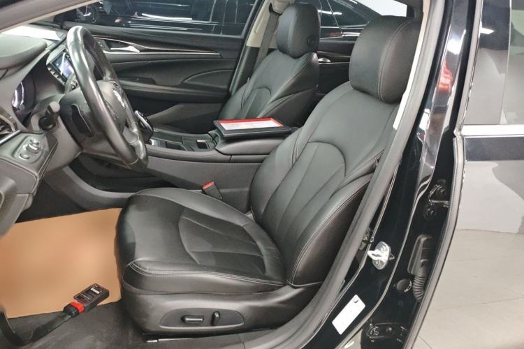 Used Buick LaCrosse 2022 652T Luxury Version
