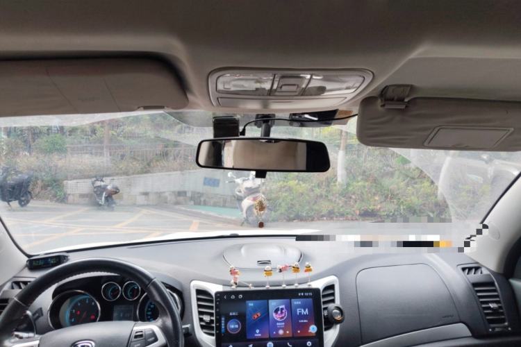 Used Changan CS35 2015 1.6L Automatic Luxury Model China V Standard