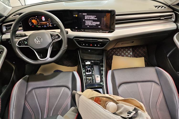 Used Volkswagen Lamando 2023 Lavida L 280TSI DSG Cool & Spicy Edition
