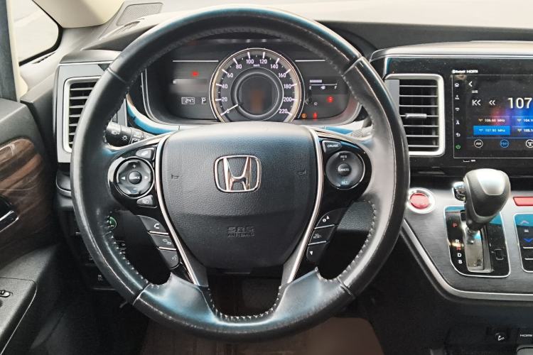 Used Honda Elysion 2016 2.4L Luxury Edition