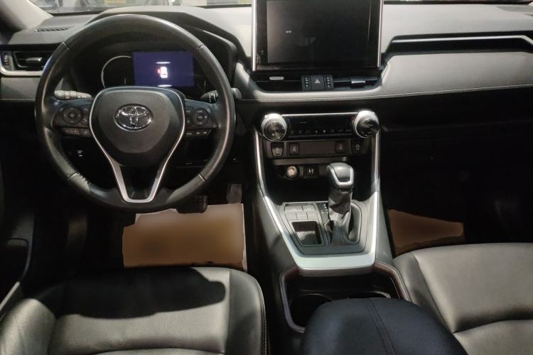 Used Toyota RAV4 2021 2.0L CVT Two-Wheel Drive Fashion PLUS Edition
