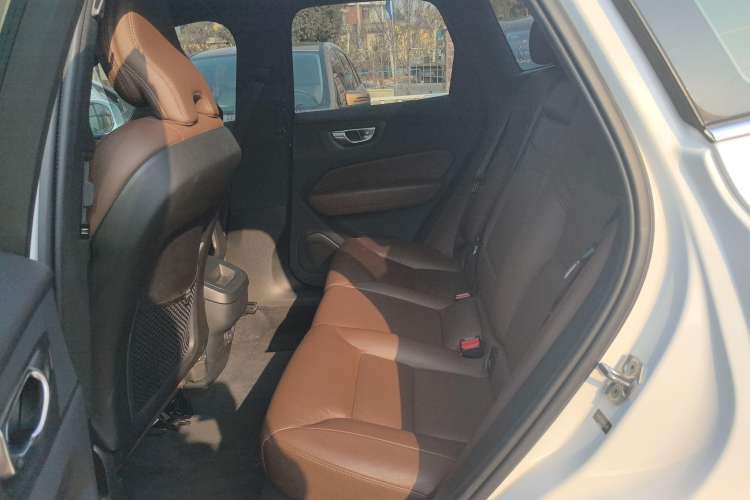 Used Volvo XC60 2021 T5 4x4 Smart Luxury Edition
