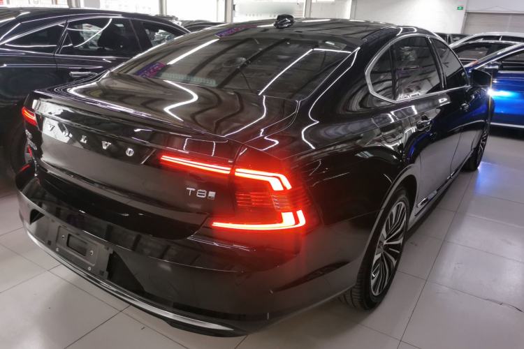 Used Volvo S90 New Energy 2024 Plug-in Hybrid Four-Wheel Drive Long-Range Zhiyi Luxury Edition