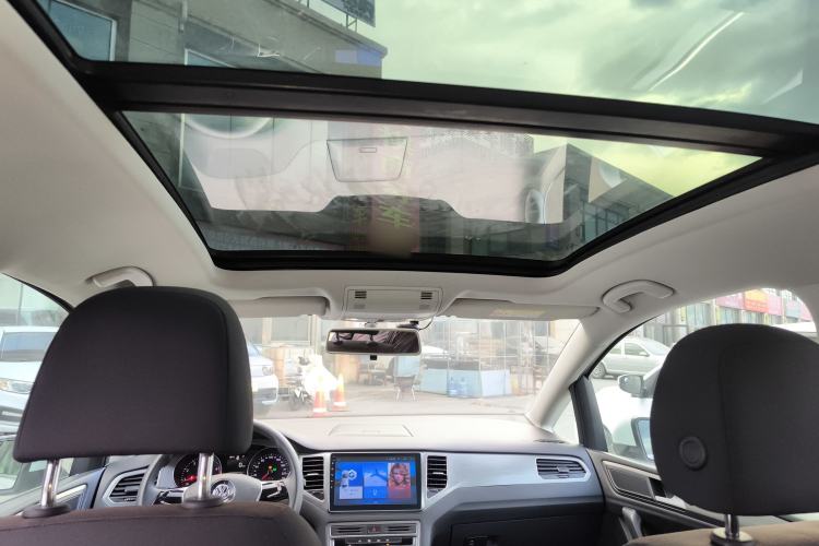 Used Volkswagen Golf Sportsvan 2018 1.6L Automatic Comfort Model
