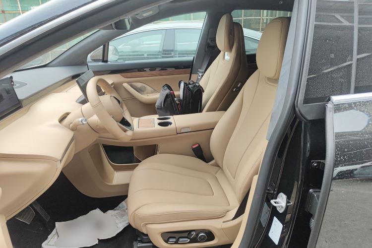 Used Hima Luxeed R7 2024 All-Electric 736 km Ultra