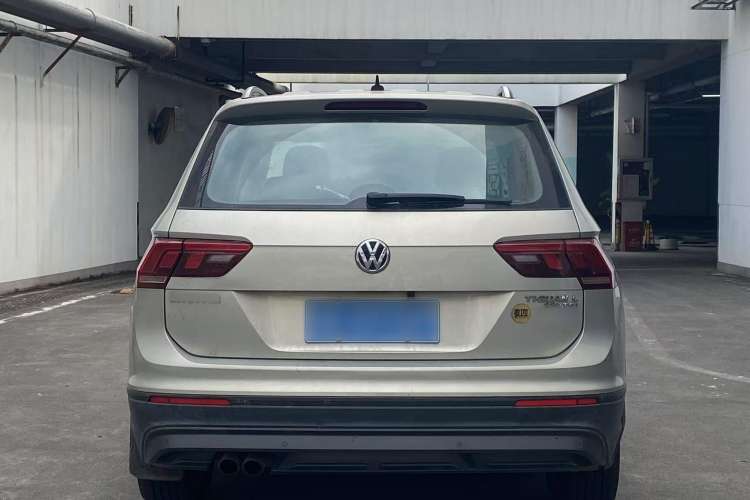 Used Volkswagen Tiguan L 2017 330TSI Automatic Two-Wheel Drive Luxury Edition
