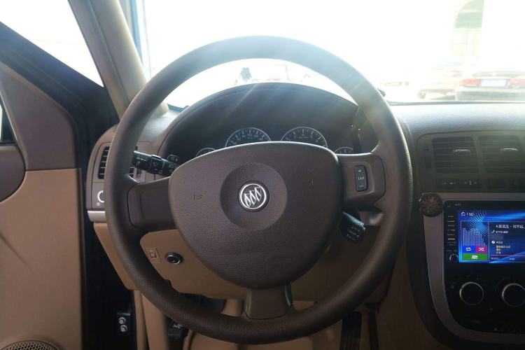 Used Buick GL8 2014 2.4L Classic Edition
