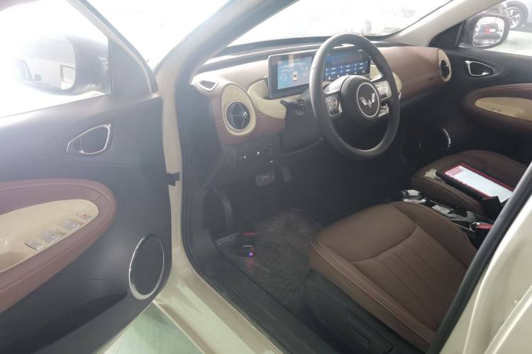 Used Wuling Bingo 2024 333 km Enjoyment Version
