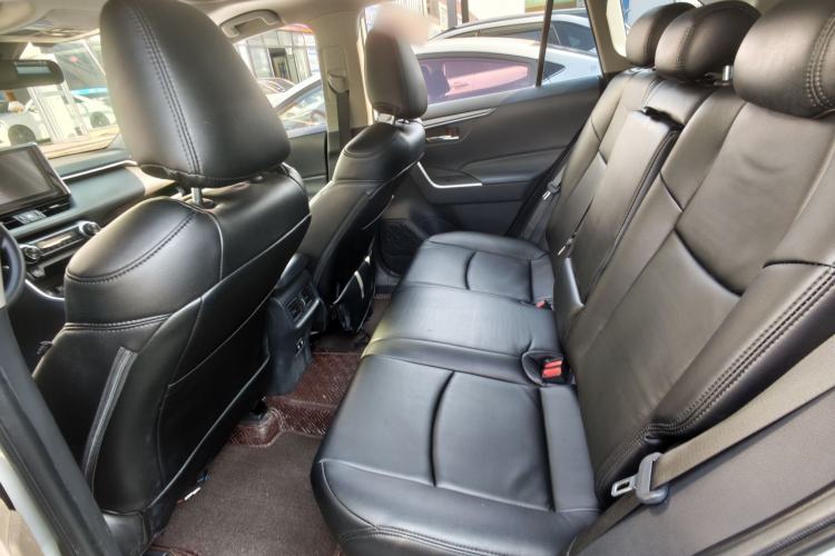 Used Toyota RAV4 2020 2.0L CVT Two-Wheel Drive Fashion Edition