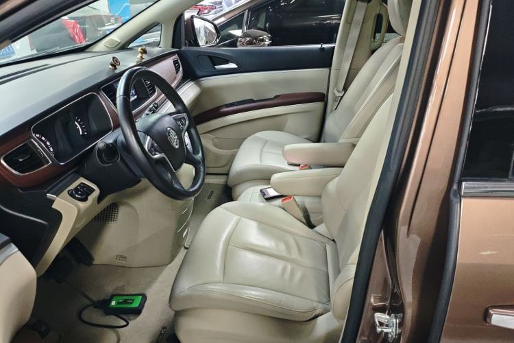 Used Buick GL8 2018 28T Luxury Model China VI Standard
