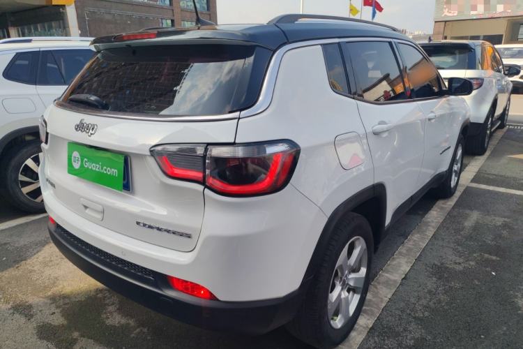 Used  Compass 2019 220T Automatic Family Edition

