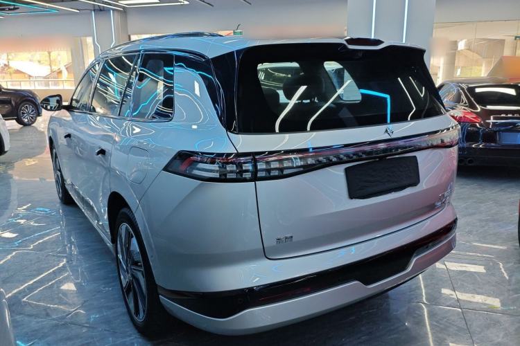 Used Dongfeng eπ eπ008 2025 210 Ultra Range-Extended Version 5 Seats
