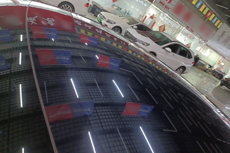 Used Tesla Model Y 2025 Long-Range All-Wheel-Drive Version