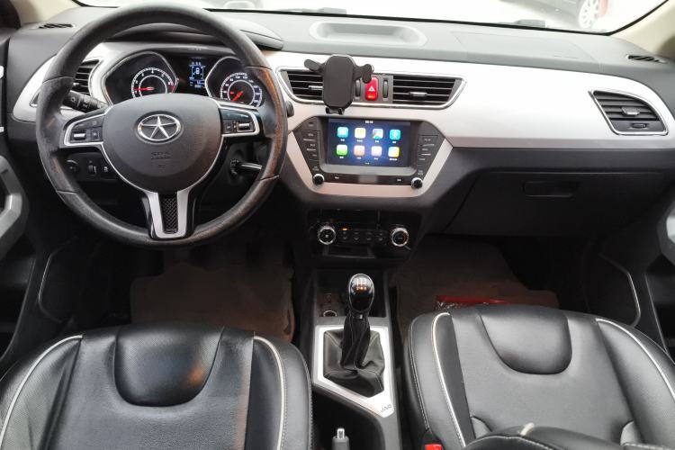 Used  Refine S2 2015 1.5L Manual Luxury Smart Model
