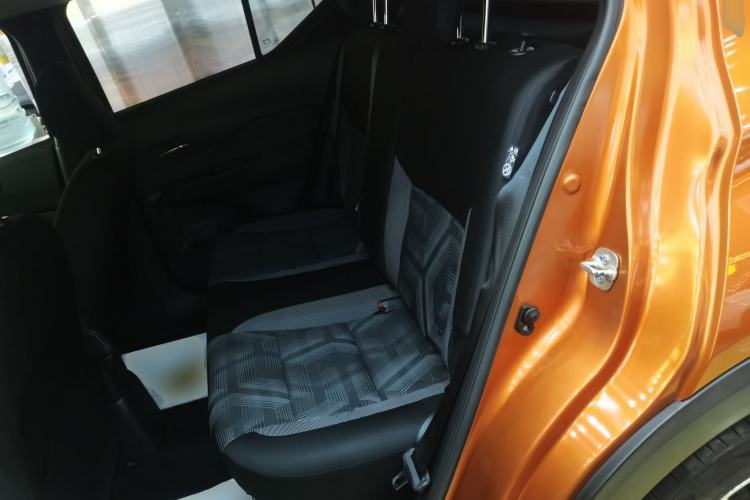 Used Nissan Kicks 2017 1.5L CVT Cool Enjoy Edition
