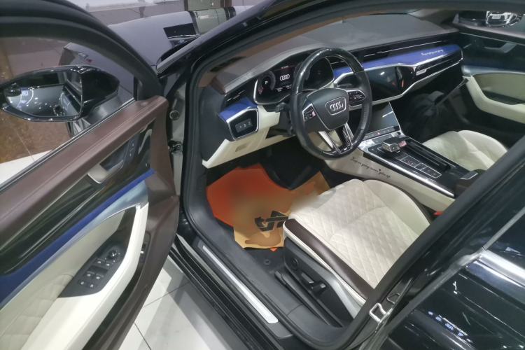 Used Audi A6L 2020 40 TFSI Luxury Dynamic Model
