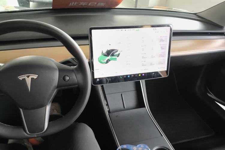 Used Tesla Model 3 2020 Long-Range Rear-Wheel-Drive Version