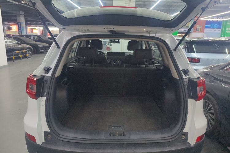 Used Changan CS75 2017 Shangkui Edition 1.5T Automatic Fengxiang Model