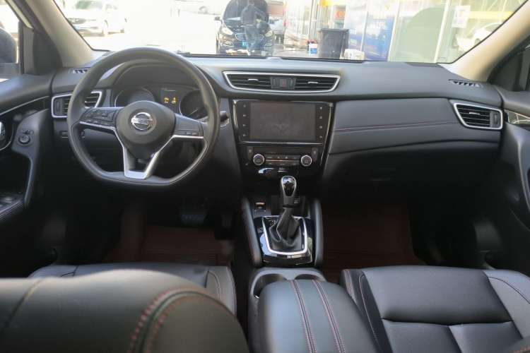 Used Nissan Qashqai 2022 2.0L CVT XV Smart Enjoyment Version
