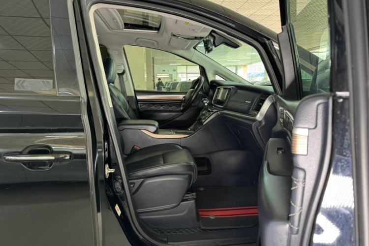 Used GAC Trumpchi M8 2020 390T Deluxe Edition
